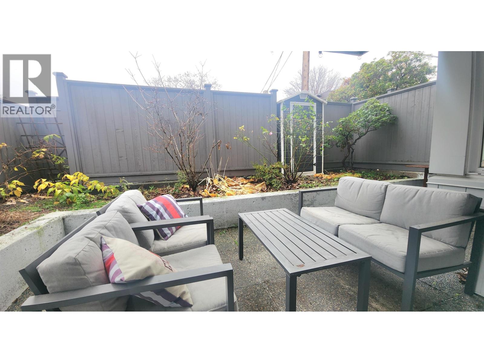 105 2133 Dundas Street, Vancouver, British Columbia  V5L 1J7 - Photo 1 - R3070652