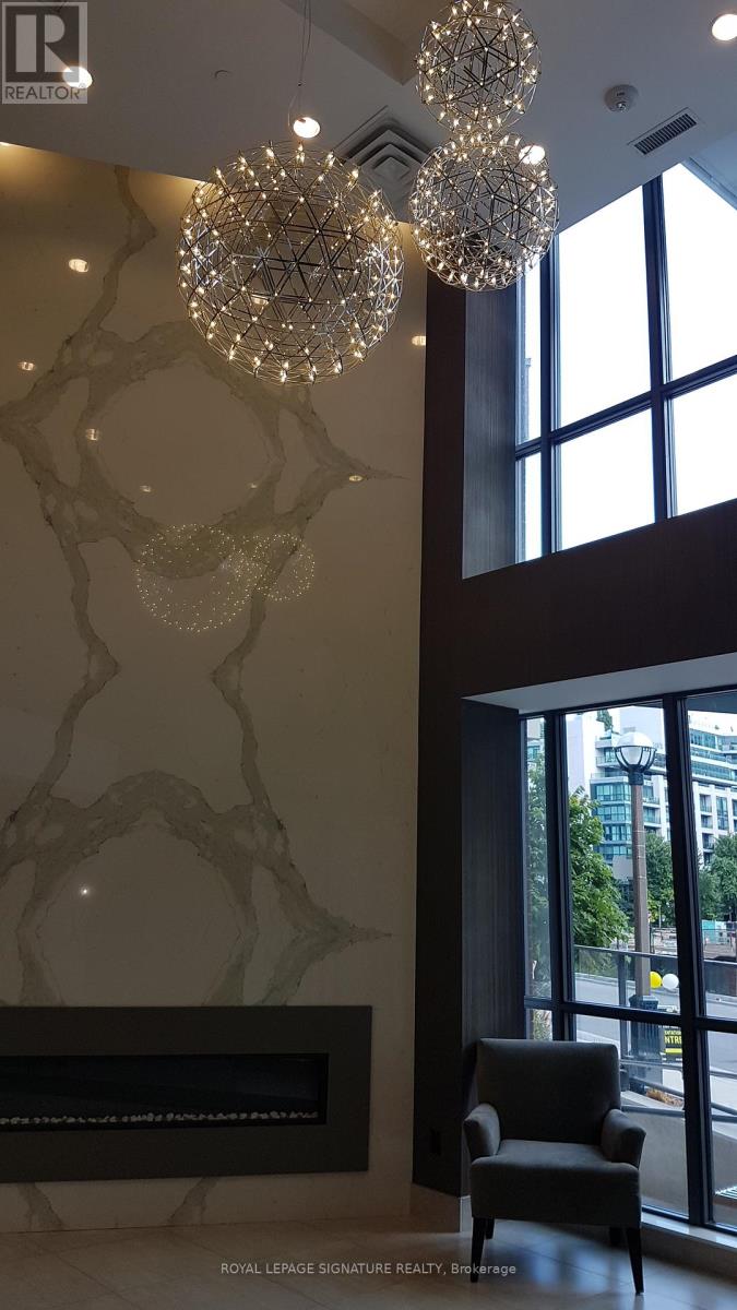 803 - 50 Bruyeres Mews, Toronto, Ontario  M5V 0H8 - Photo 2 - C12607484