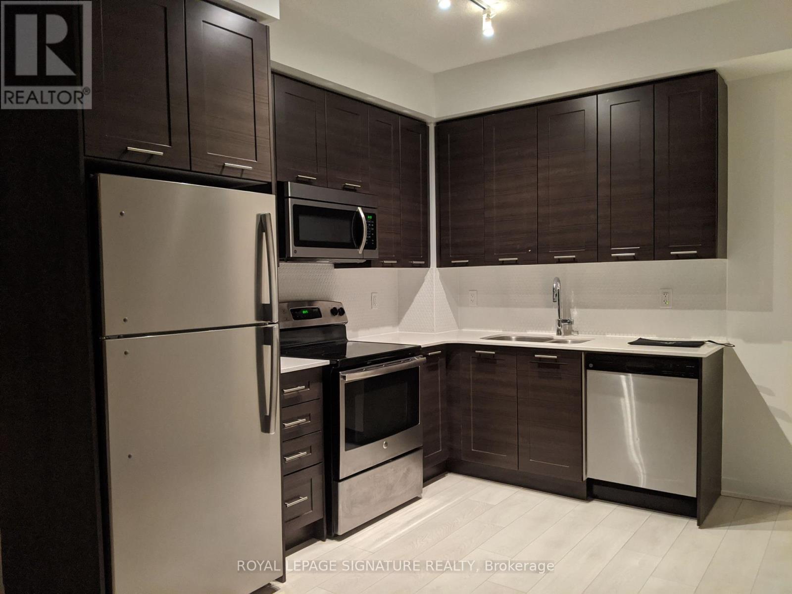 803 - 50 Bruyeres Mews, Toronto, Ontario  M5V 0H8 - Photo 5 - C12607484