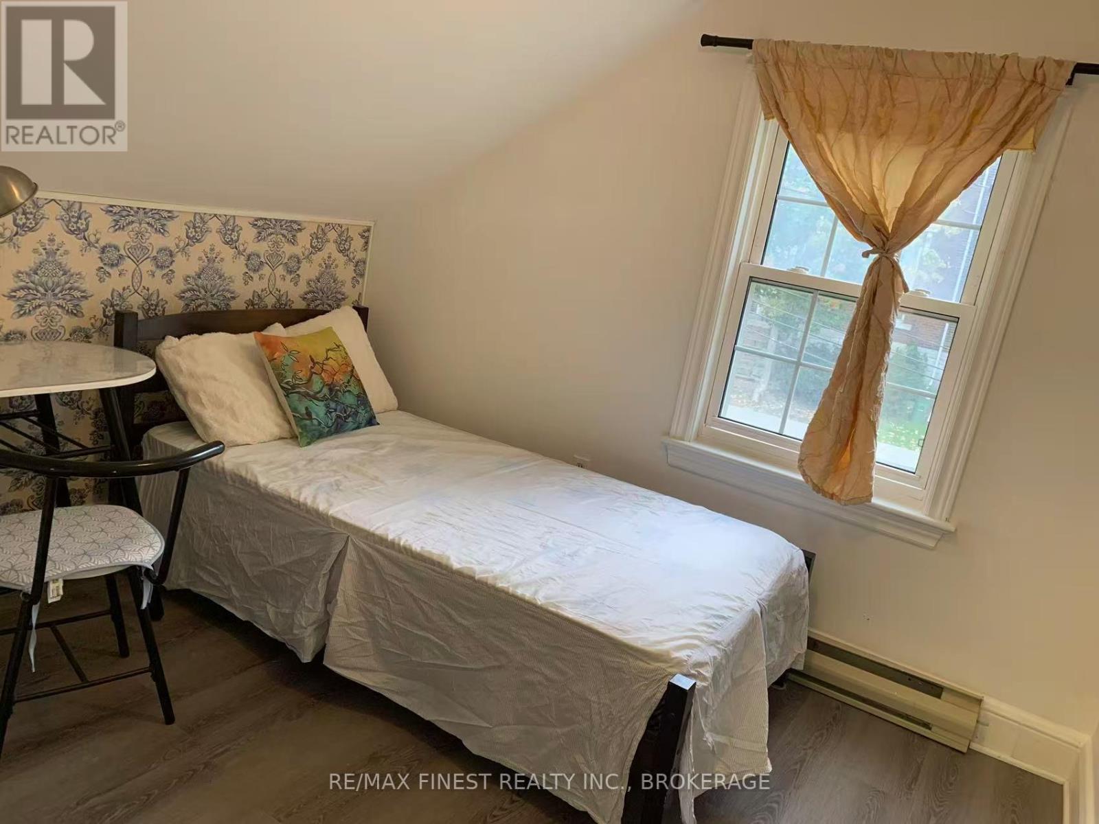 123 Bagot Street, Kingston, Ontario K7L 3E7 - Photo 14 - X12607056