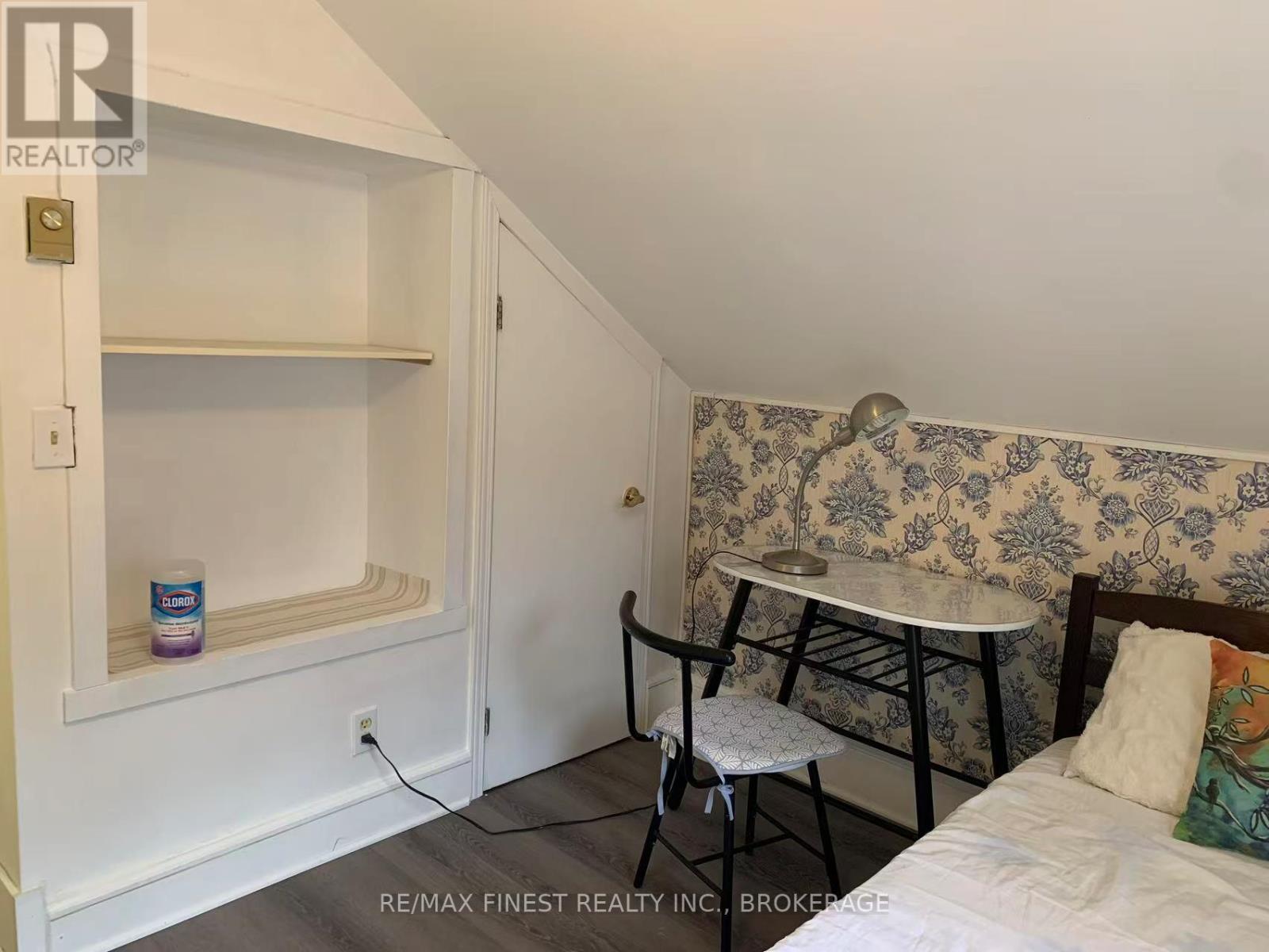 123 Bagot Street, Kingston, Ontario K7L 3E7 - Photo 15 - X12607056