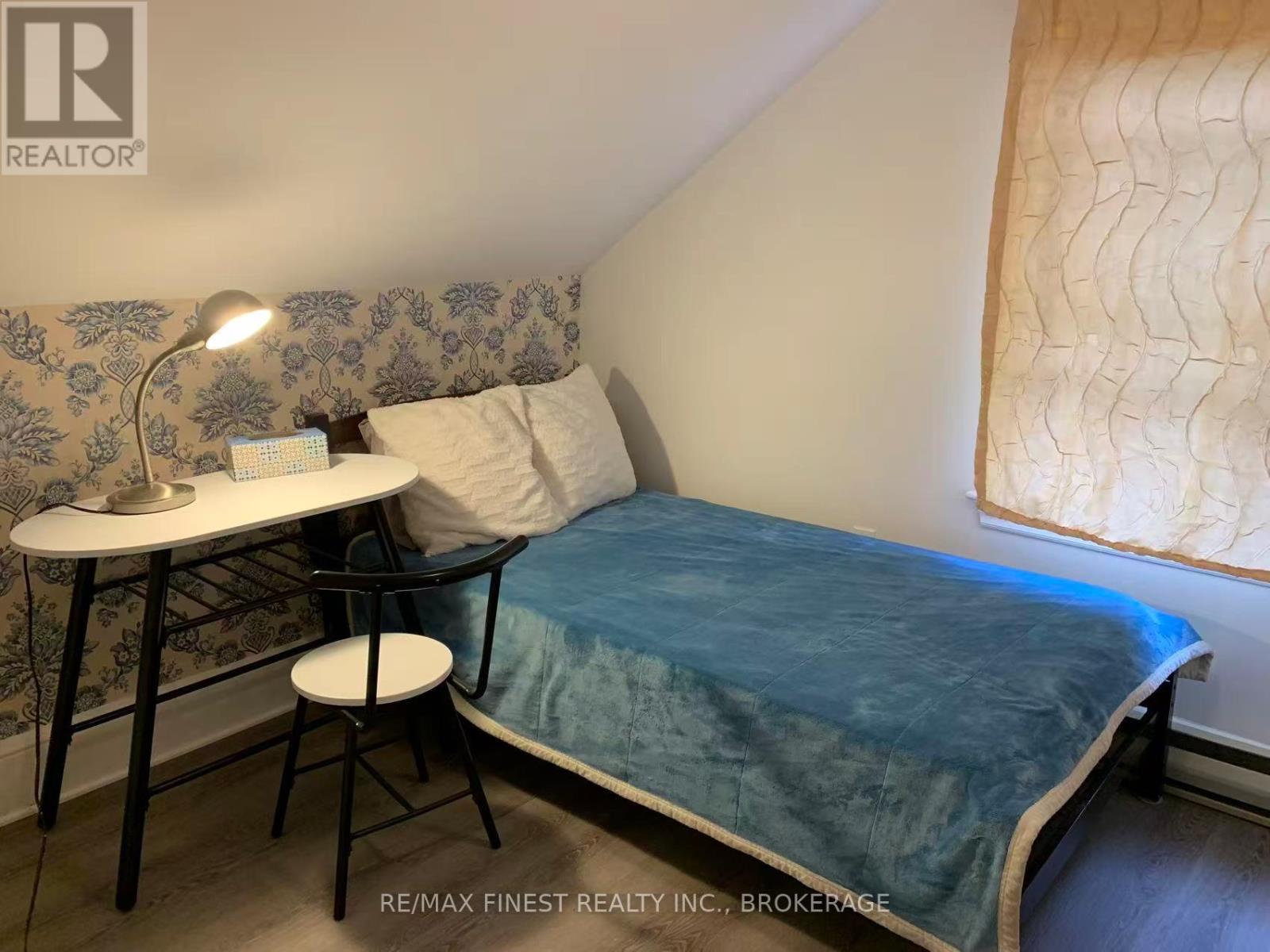 123 Bagot Street, Kingston, Ontario K7L 3E7 - Photo 20 - X12607056