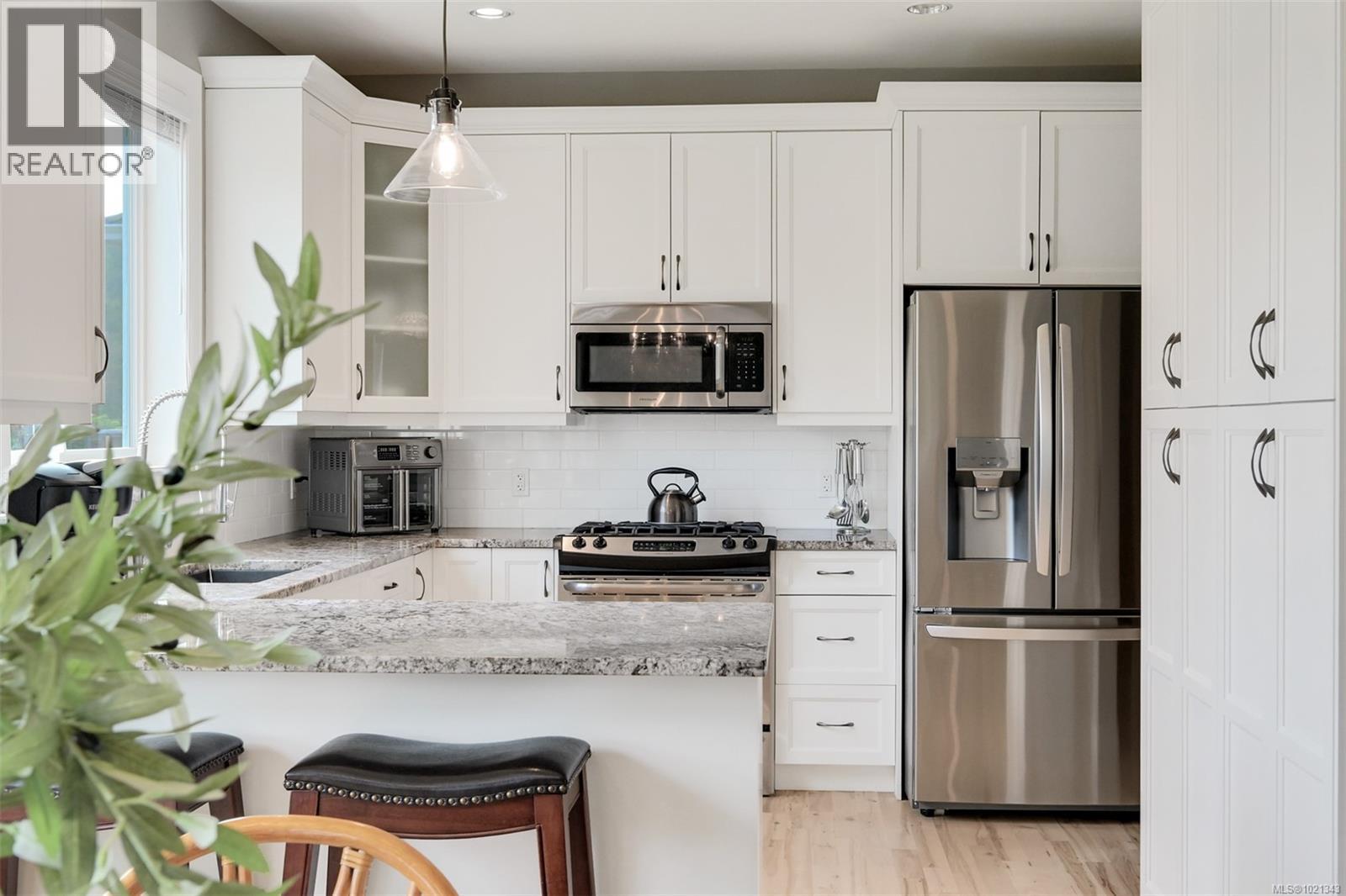 3445 Hopwood Pl, Colwood, British Columbia V9C 3V9 - Photo 20 - 1021343