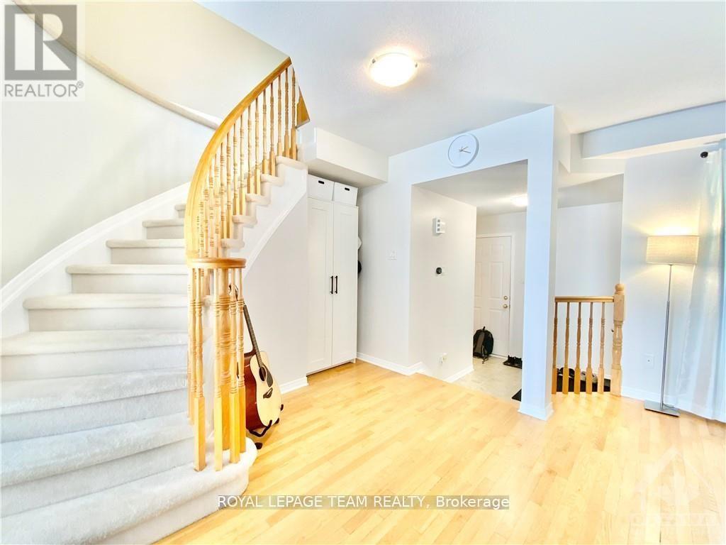 64 Tobermory Crescent, Ottawa, Ontario  K2K 3M4 - Photo 10 - X12607498