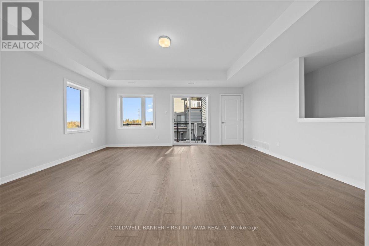110 Parnian Private, Ottawa, Ontario  K2J 4H7 - Photo 7 - X12607504