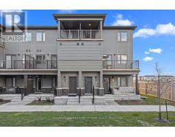 110 PARNIAN PRIVATE, Ottawa, Ontario