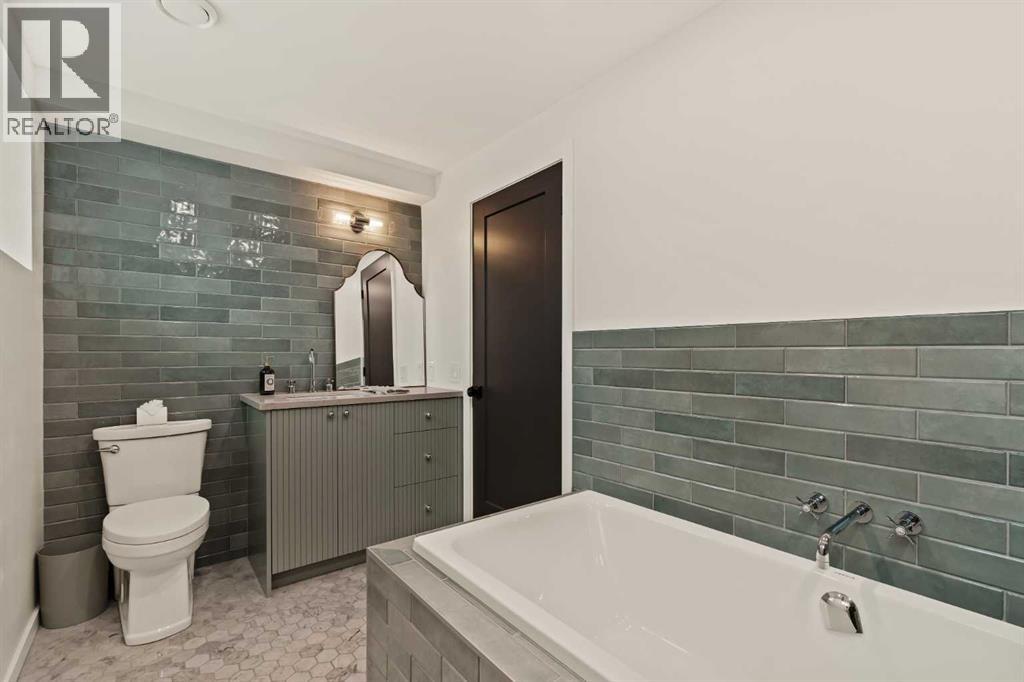 212 Vantage Place Nw, Calgary, Alberta T3A 1X9 - Photo 35 - A2274068