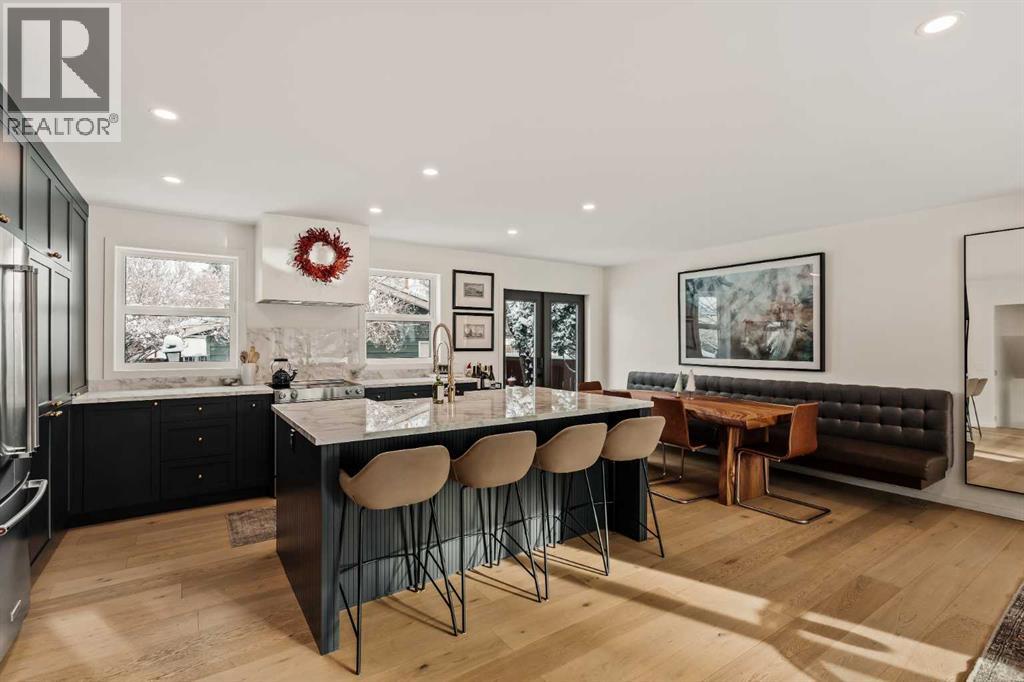 212 Vantage Place Nw, Calgary, Alberta T3A 1X9 - Photo 4 - A2274068