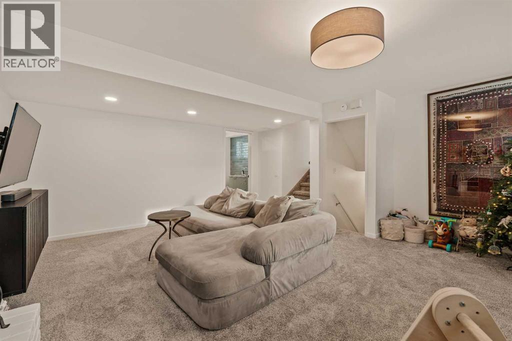 212 Vantage Place Nw, Calgary, Alberta T3A 1X9 - Photo 30 - A2274068