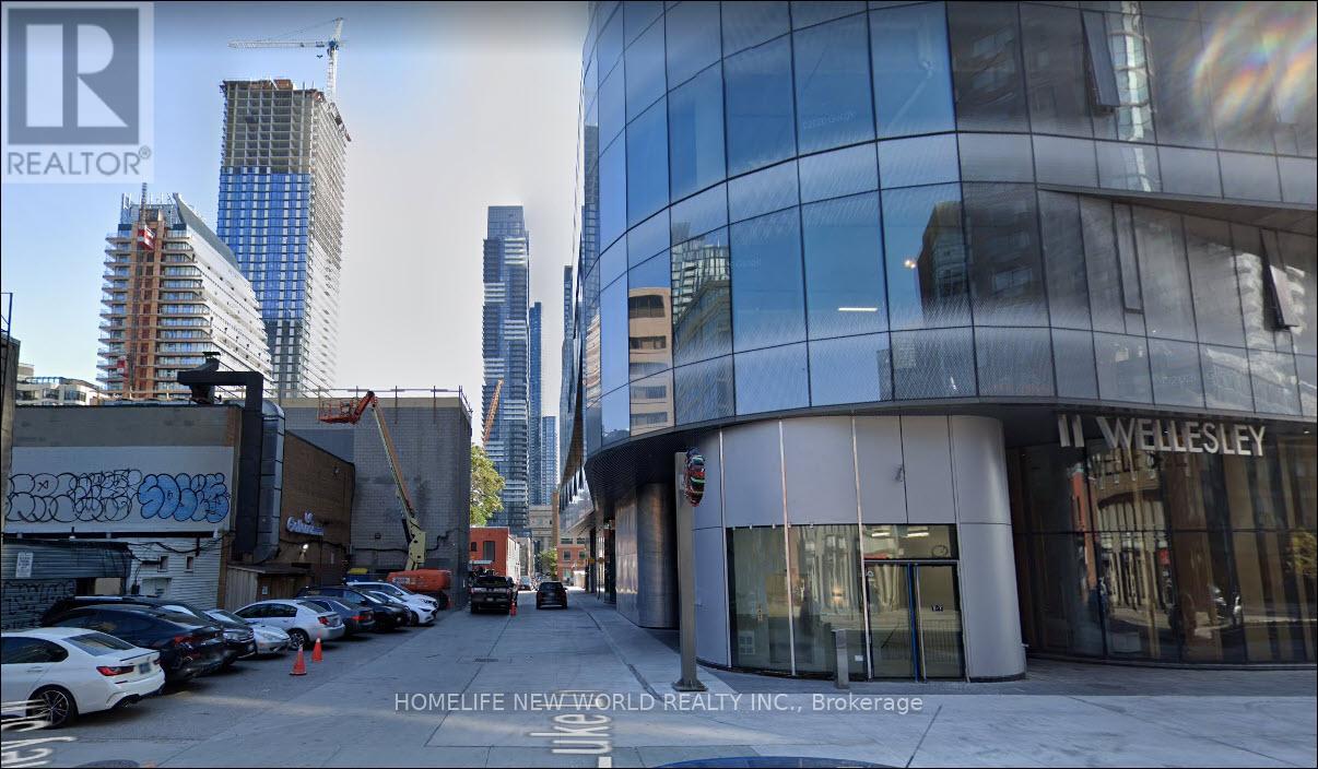 11 Wellesley Street W, Toronto, Ontario  M4Y 0G4 - Photo 2 - C12607522