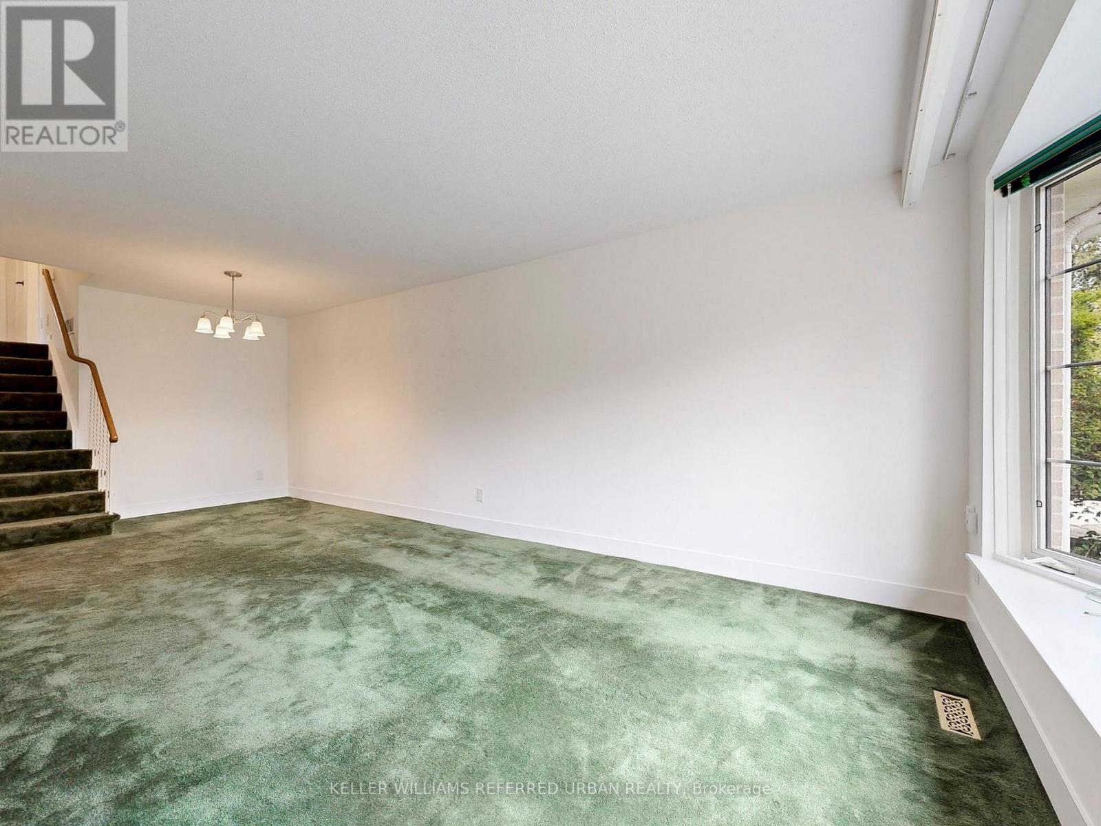 70 Crossbow Crescent, Toronto, Ontario  M2J 3M4 - Photo 7 - C12607528