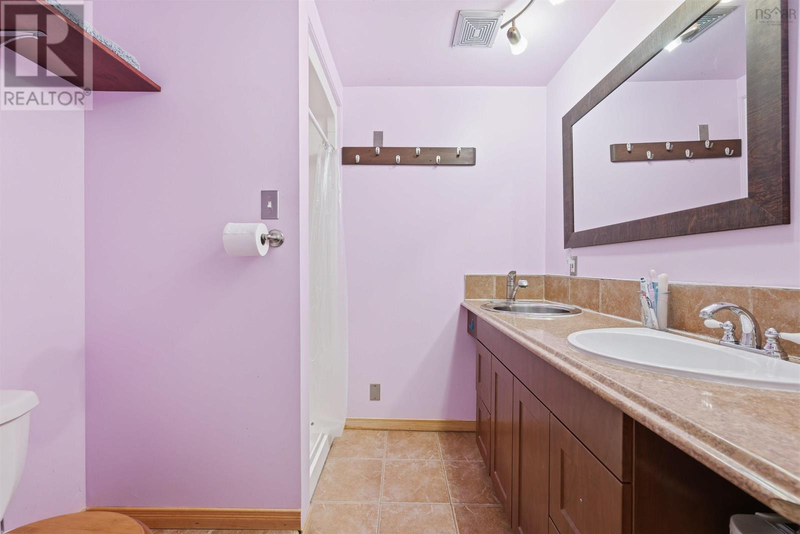 331 Moirs Mill Road, Bedford, Nova Scotia  B4A 3Y3 - Photo 37 - 202529092