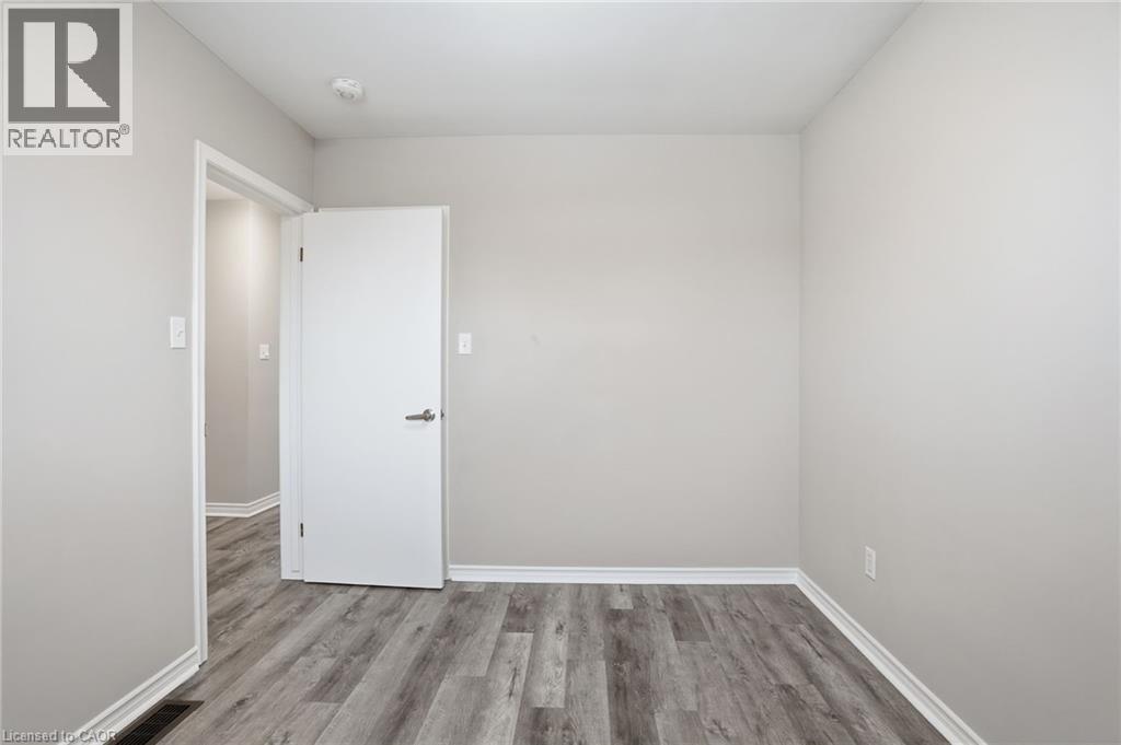 93 Wellington Street, Welland, Ontario  L3B 1B2 - Photo 16 - 40792172