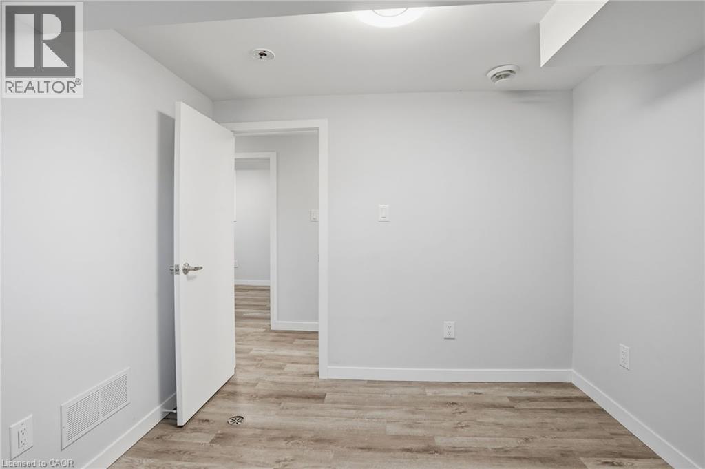 93 Wellington Street, Welland, Ontario  L3B 1B2 - Photo 37 - 40792172