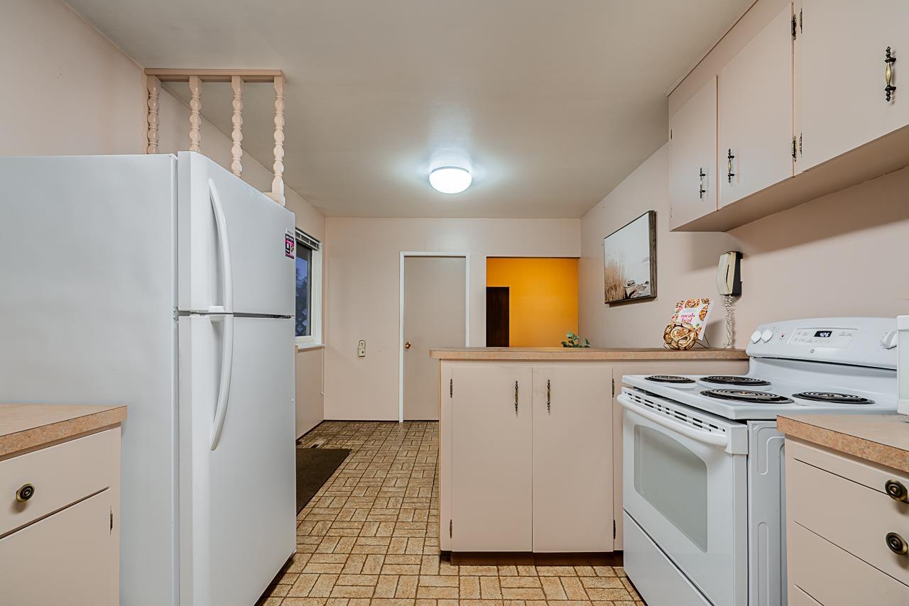 11055 Oriole Drive, Surrey, British Columbia  V3R 5A7 - Photo 11 - R3072419