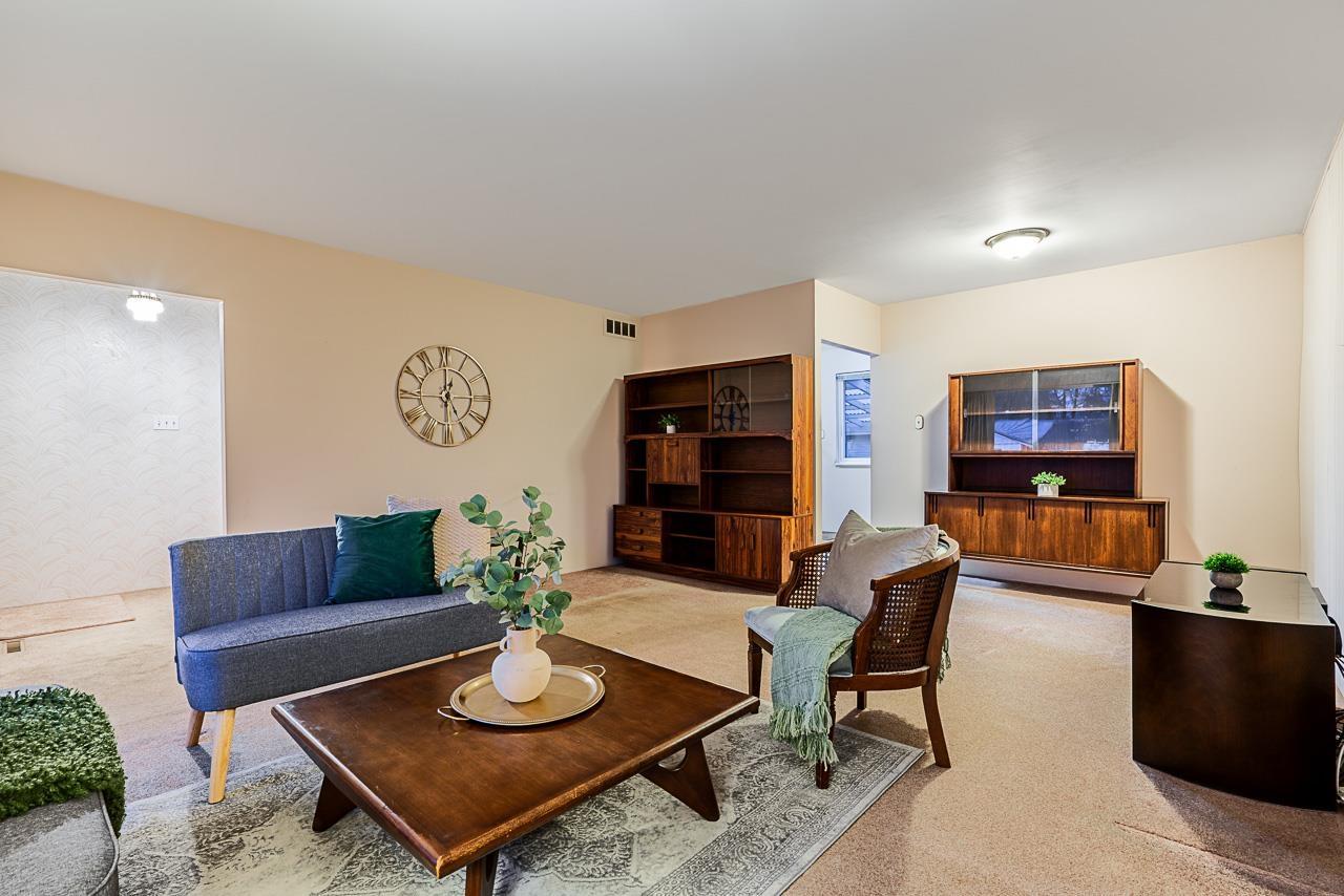 11055 Oriole Drive, Surrey, British Columbia  V3R 5A7 - Photo 7 - R3072419