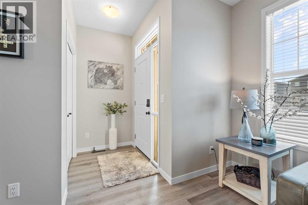 136 Dawson Drive, Chestermere, Alberta  T1X 1Z9 - Photo 2 - A2273877