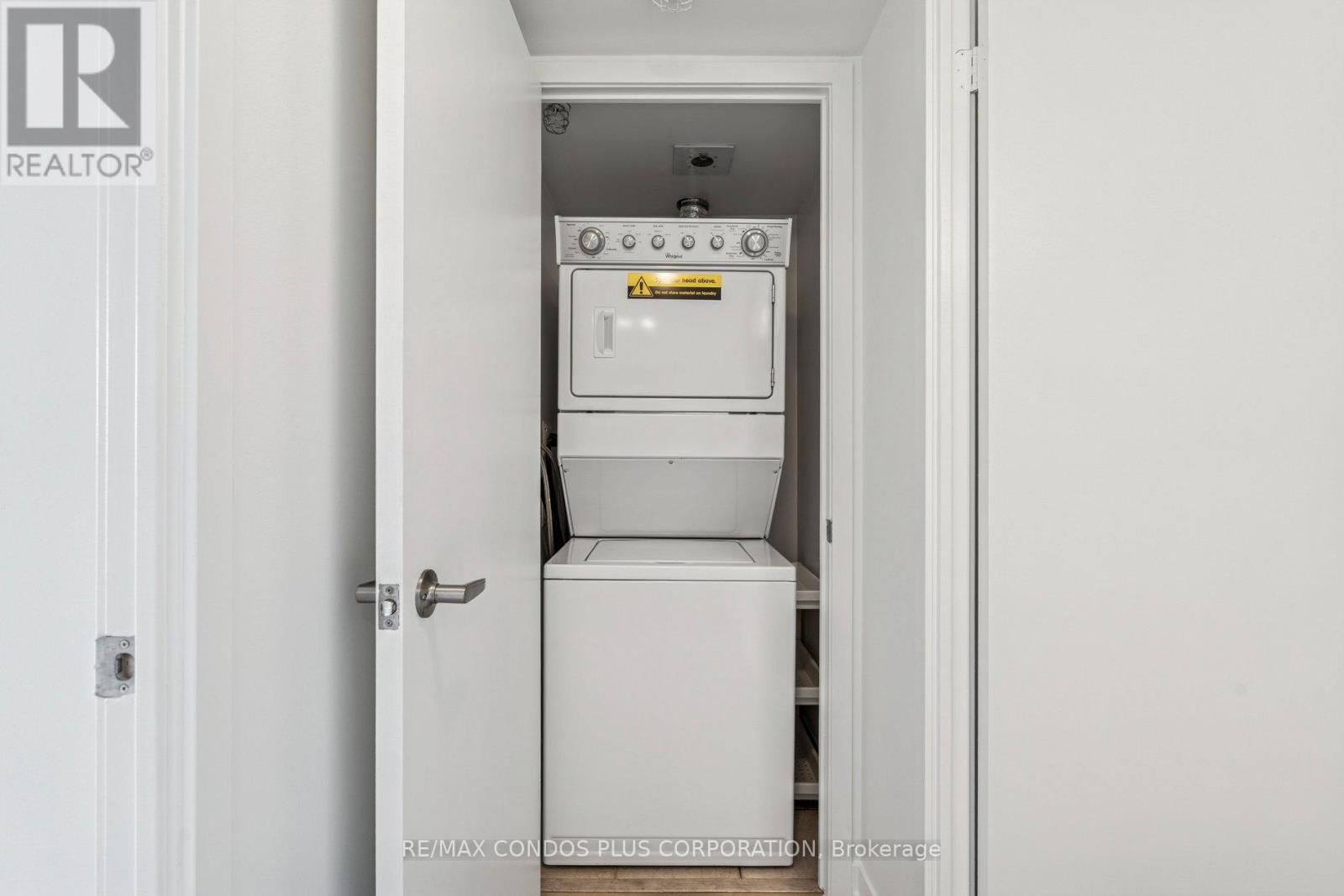 1609 - 1420 Dupont Road, Toronto, Ontario  M6H 0C2 - Photo 12 - W12607532