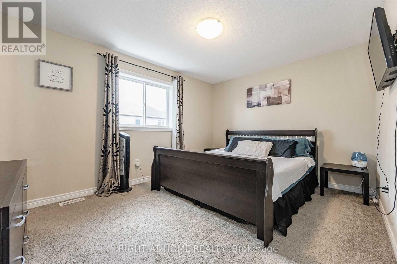 6 Crossbridge Avenue, Kitchener, Ontario  N2A 0J9 - Photo 15 - X12607510