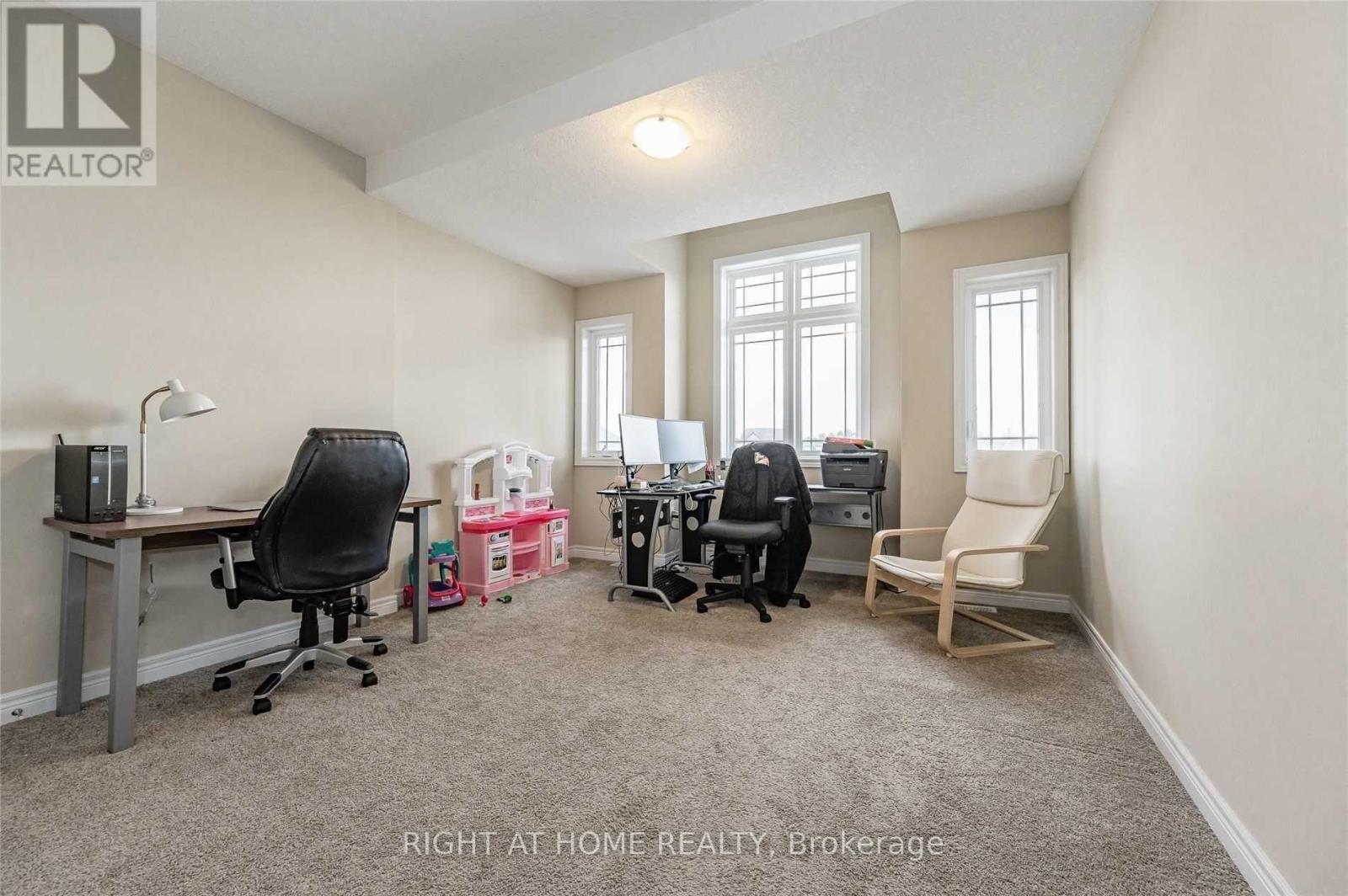 6 Crossbridge Avenue, Kitchener, Ontario  N2A 0J9 - Photo 17 - X12607510