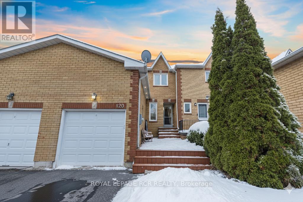 120 HOWARD CRESCENT, Orangeville, Ontario