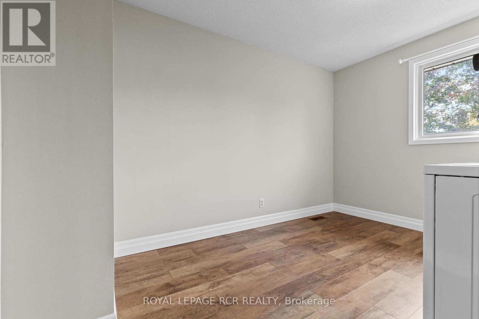 56 Wilson Crescent, Centre Wellington, Ontario  N0B 1S0 - Photo 19 - X12464730