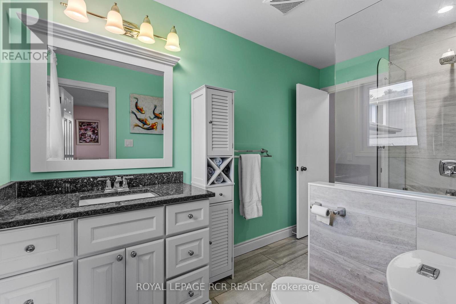 56 Wilson Crescent, Centre Wellington, Ontario  N0B 1S0 - Photo 21 - X12464730