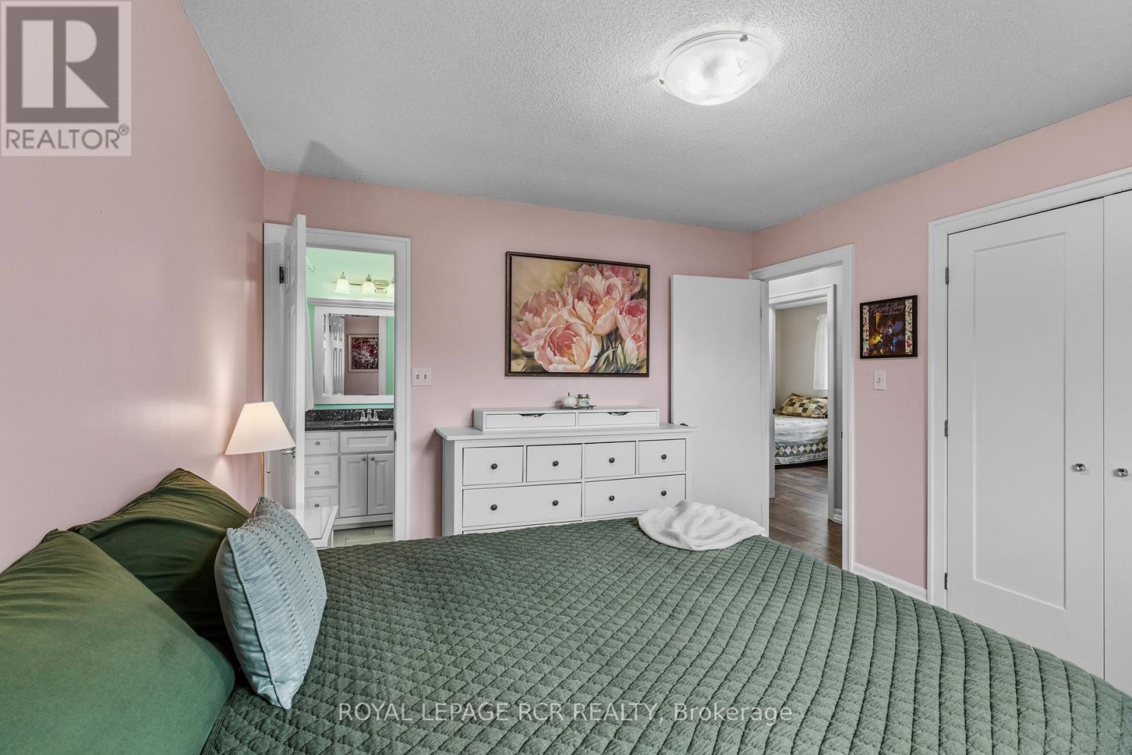 56 Wilson Crescent, Centre Wellington, Ontario  N0B 1S0 - Photo 23 - X12464730