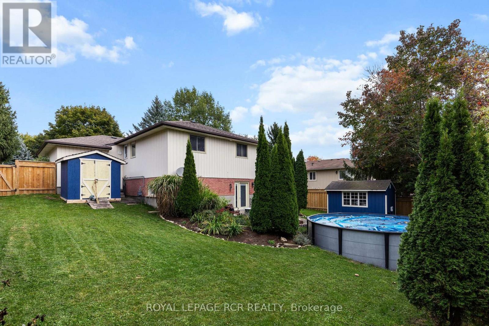 56 Wilson Crescent, Centre Wellington, Ontario  N0B 1S0 - Photo 37 - X12464730