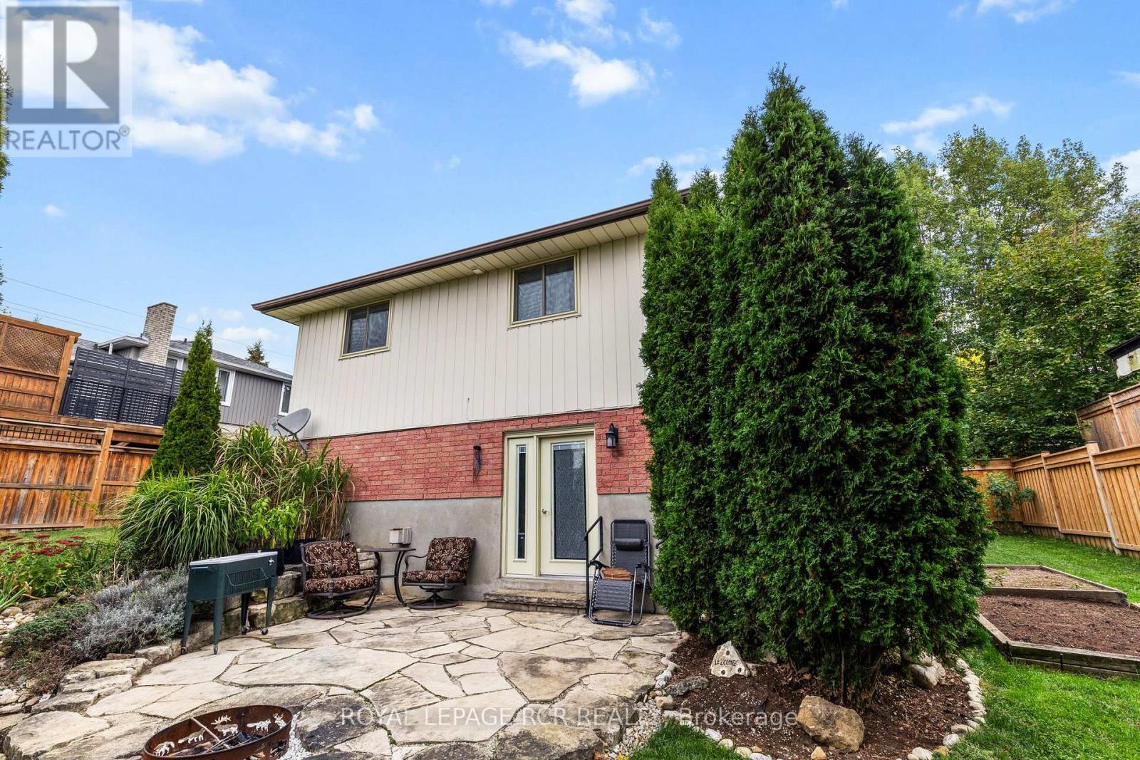 56 Wilson Crescent, Centre Wellington, Ontario  N0B 1S0 - Photo 35 - X12464730