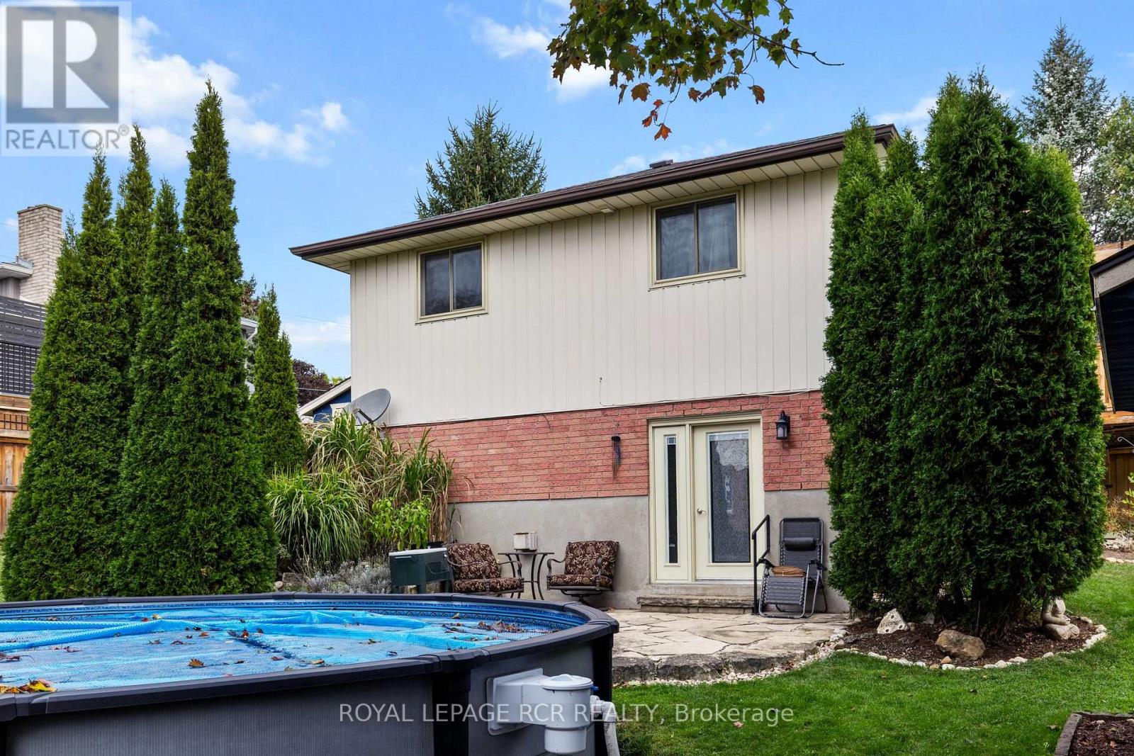 56 Wilson Crescent, Centre Wellington, Ontario  N0B 1S0 - Photo 38 - X12464730