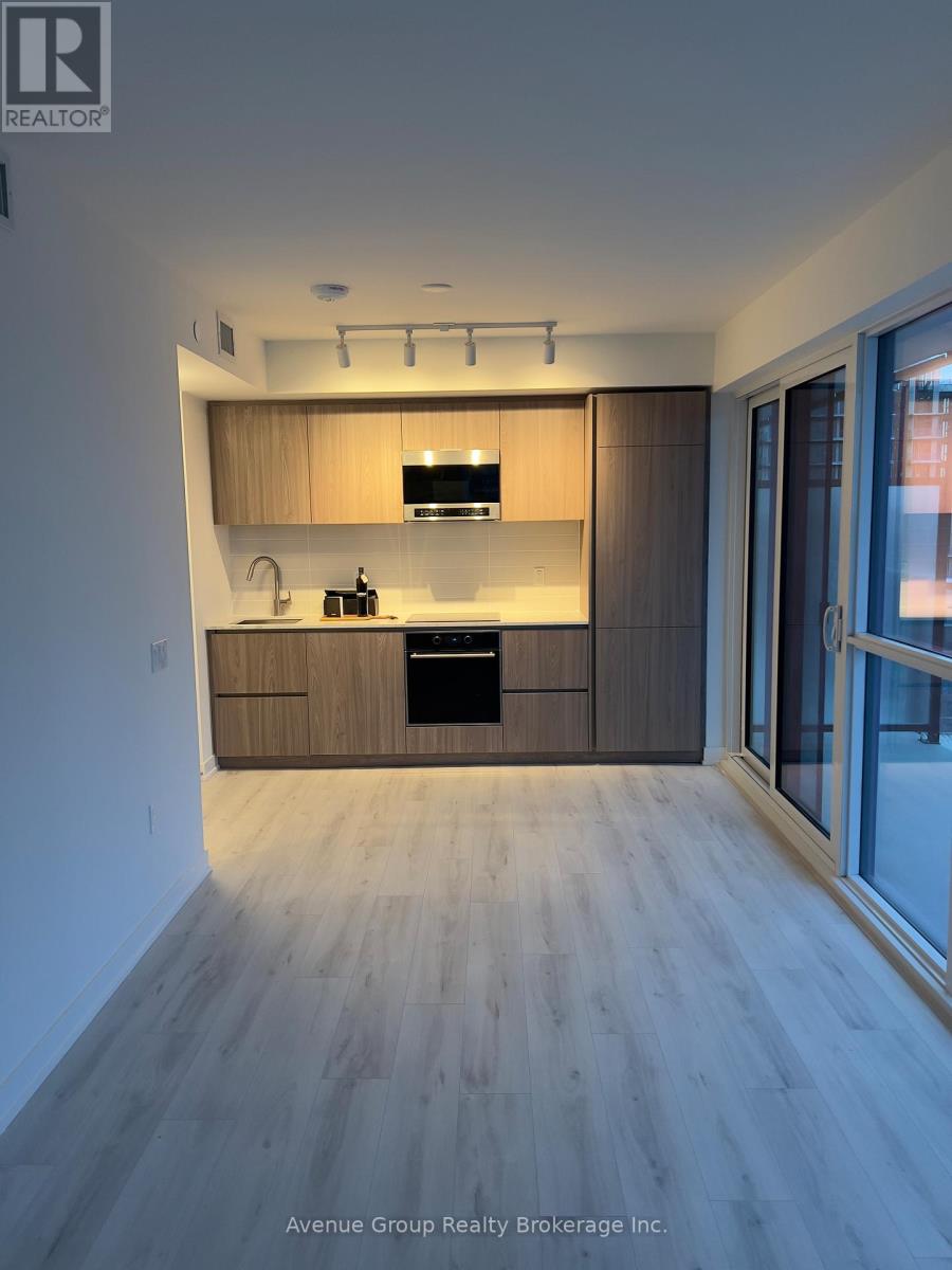 1102 - 120 Broadway Avenue, Toronto, Ontario M4P 0E9 - Photo 8 - C12607552