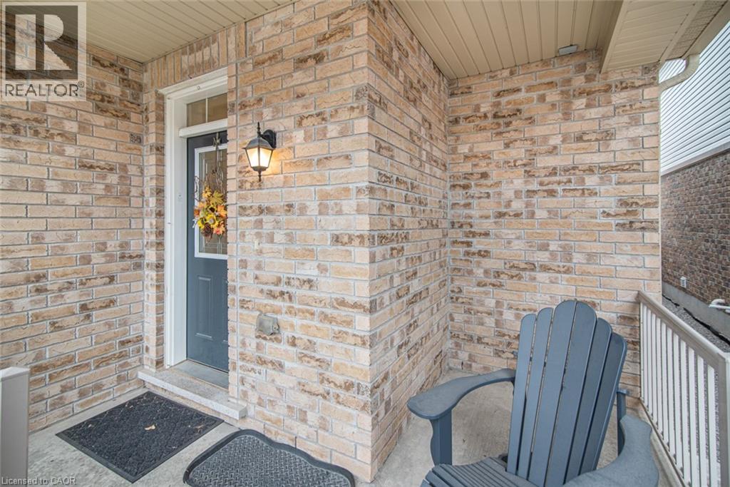 529 Bartleman Terrace, Milton, Ontario  L9T 9A2 - Photo 3 - 40792240