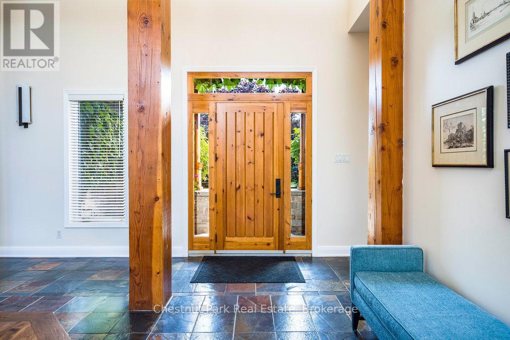 2 Evergreen Road, Collingwood, Ontario  L9Y 5A8 - Photo 16 - S12089114