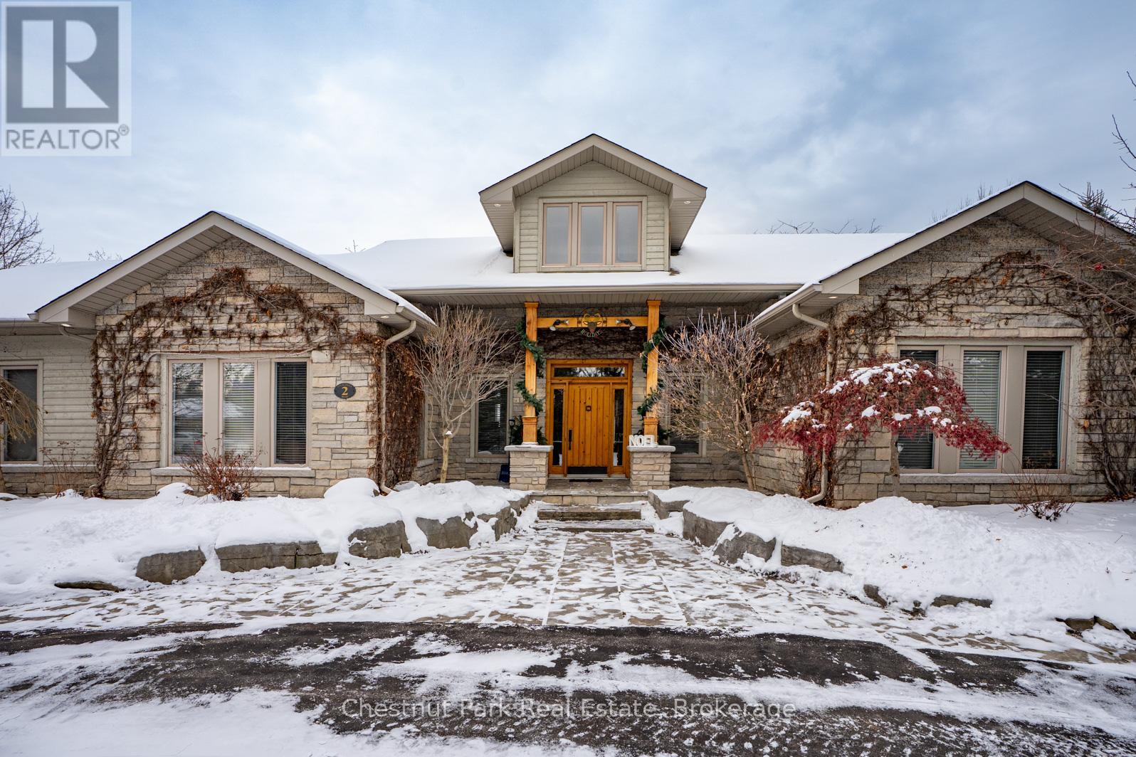2 Evergreen Road, Collingwood, Ontario  L9Y 5A8 - Photo 4 - S12089114