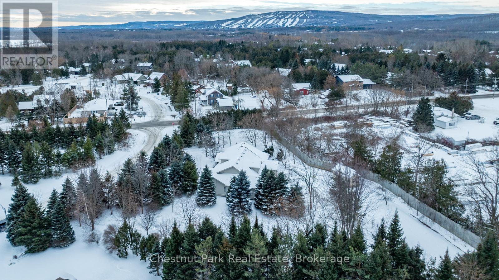 2 Evergreen Road, Collingwood, Ontario  L9Y 5A8 - Photo 45 - S12089114