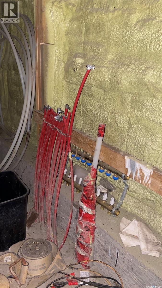 2 Van Horne Street, Windthorst, Saskatchewan  S0G 5G0 - Photo 14 - SK025199