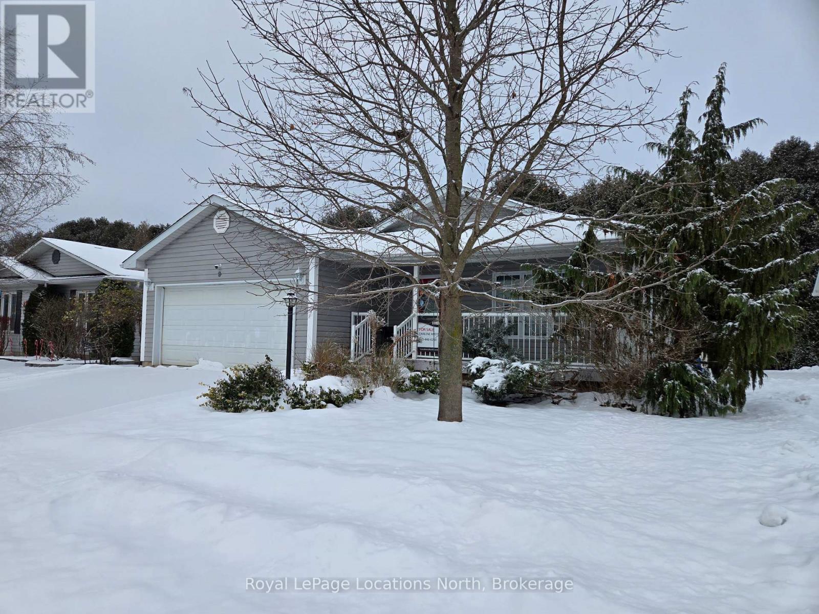 9 Pennsylvania Avenue, Wasaga Beach, Ontario  L9Z 3A8 - Photo 49 - S12240745