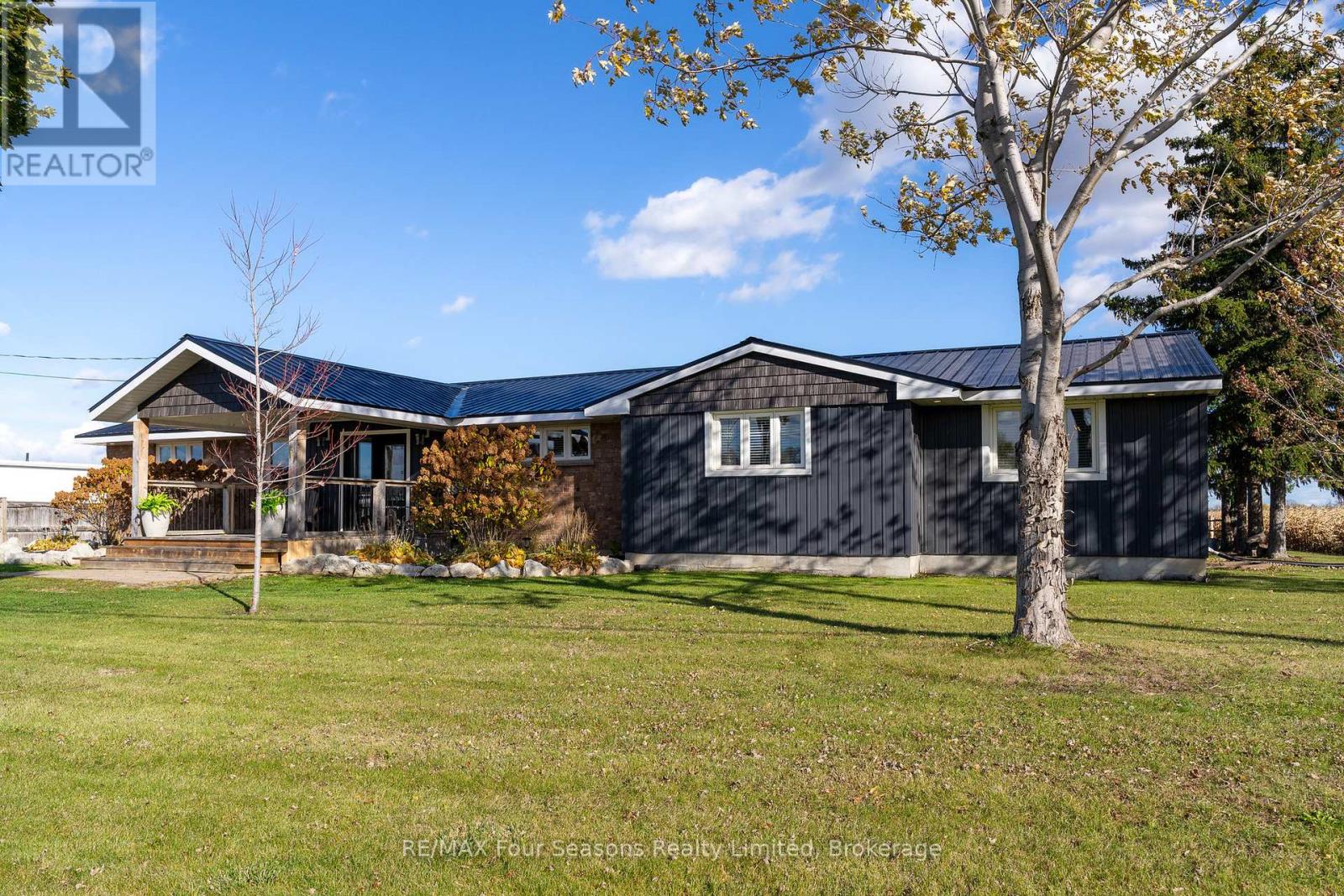 475 Lyons Court, Wasaga Beach, Ontario  L9Z 1V1 - Photo 7 - S12514704