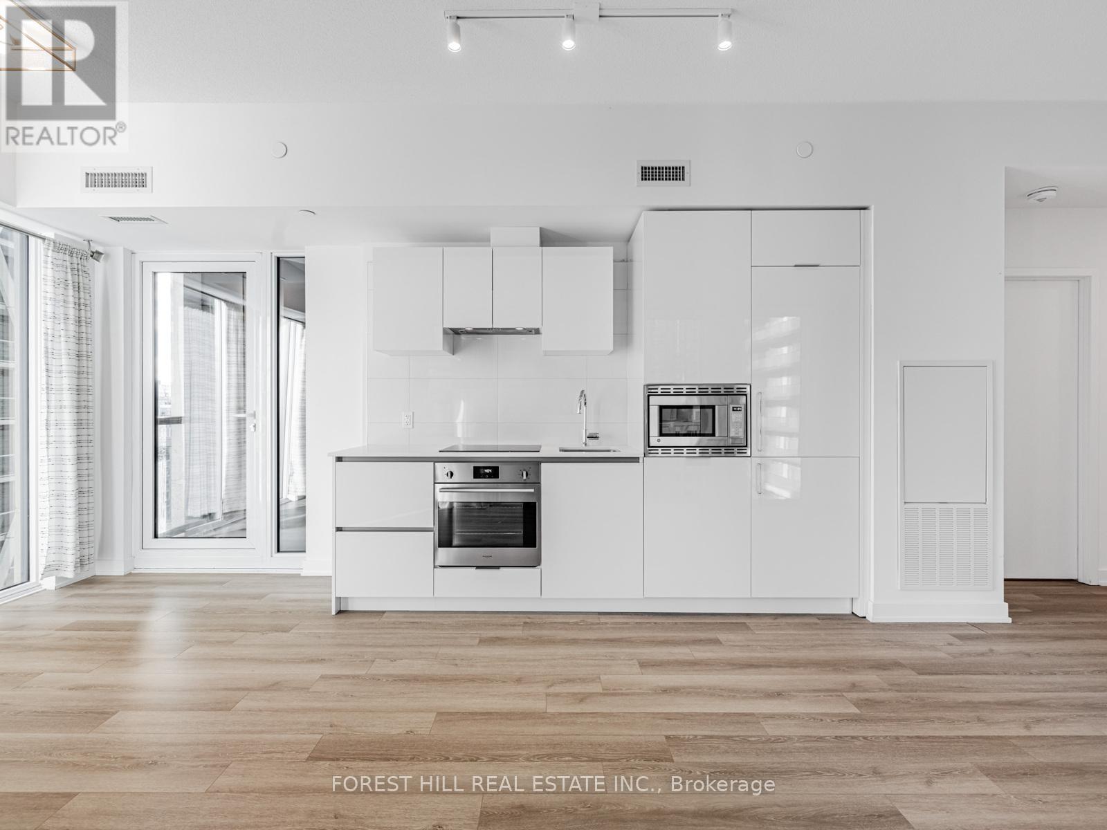 1104 - 238 Simcoe Street, Toronto, Ontario  M5T 0E2 - Photo 21 - C12590496