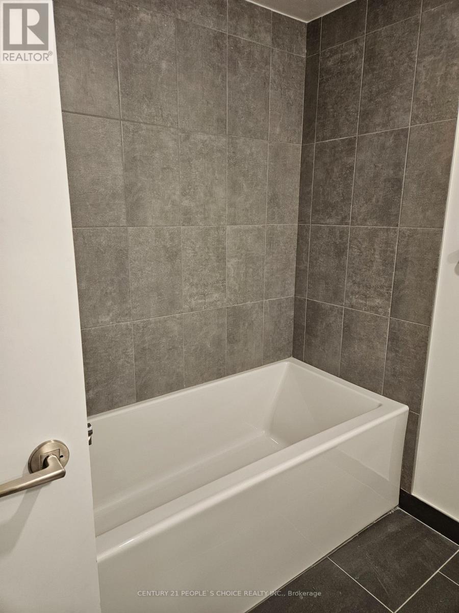 101 - 1195 The Queensway E, Toronto, Ontario  M8Z 0H1 - Photo 6 - W12607566