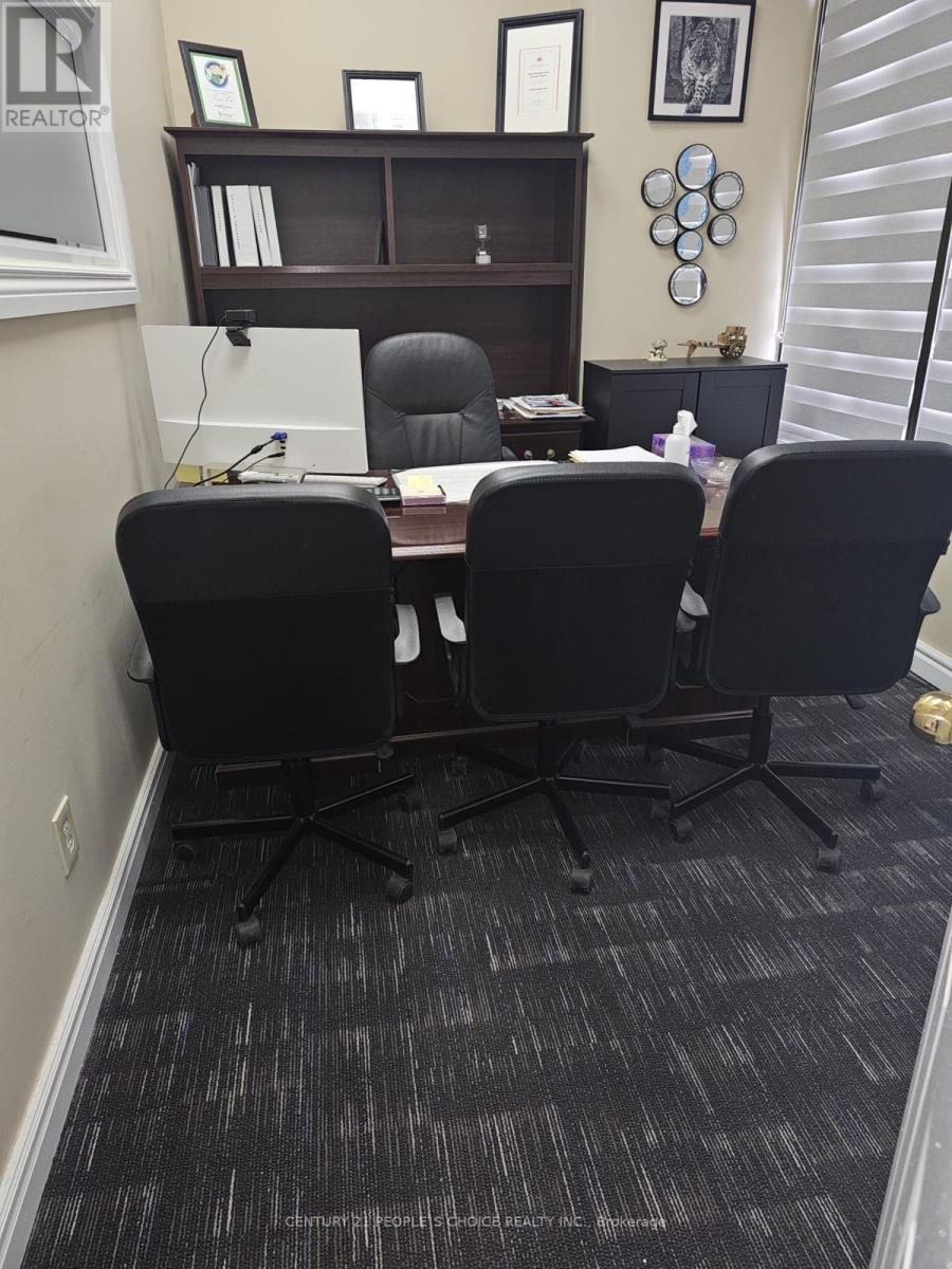 21 - 4801 Steeles Avenue W, Toronto, Ontario  M9L 2W1 - Photo 17 - W12607568