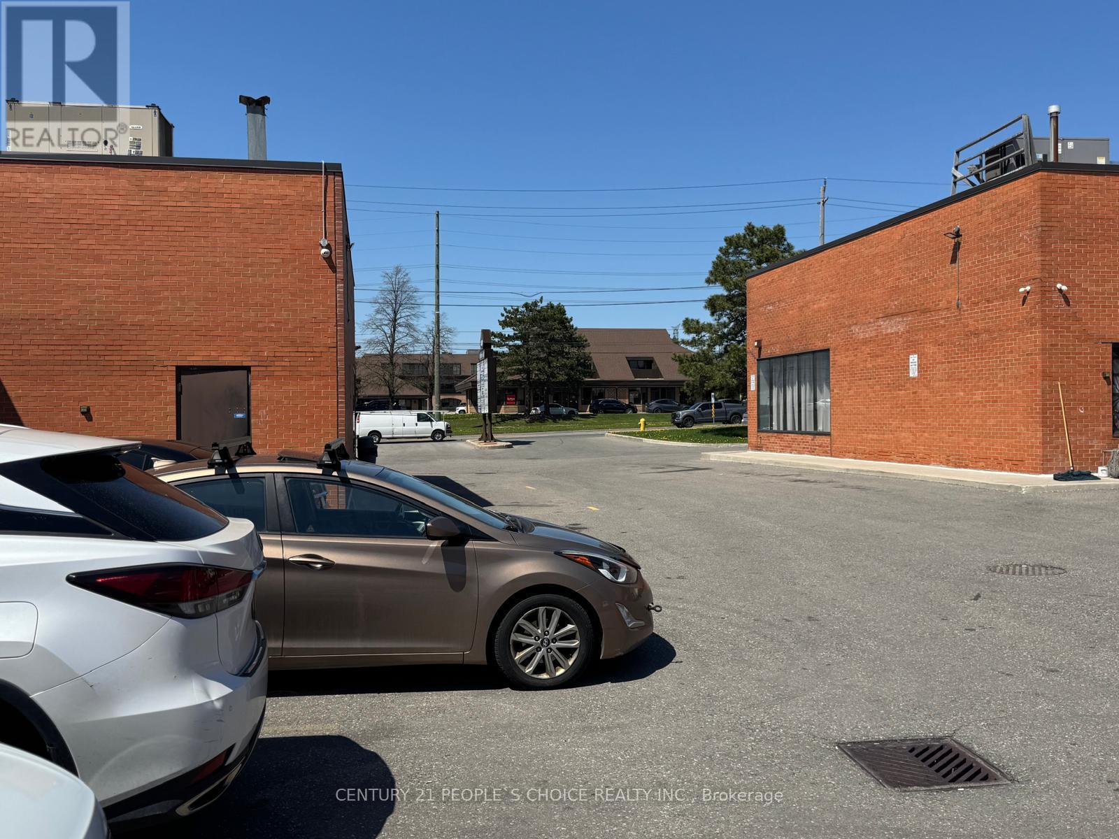 21 - 4801 Steeles Avenue W, Toronto, Ontario  M9L 2W1 - Photo 47 - W12607568