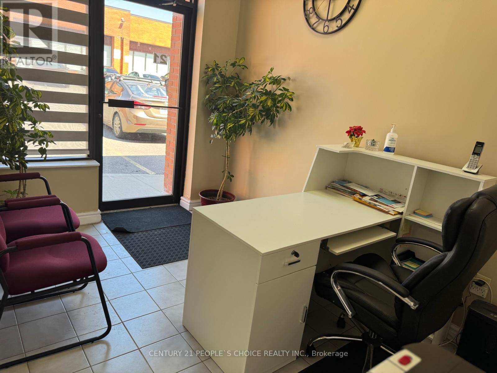 21 - 4801 Steeles Avenue W, Toronto, Ontario  M9L 2W1 - Photo 6 - W12607568