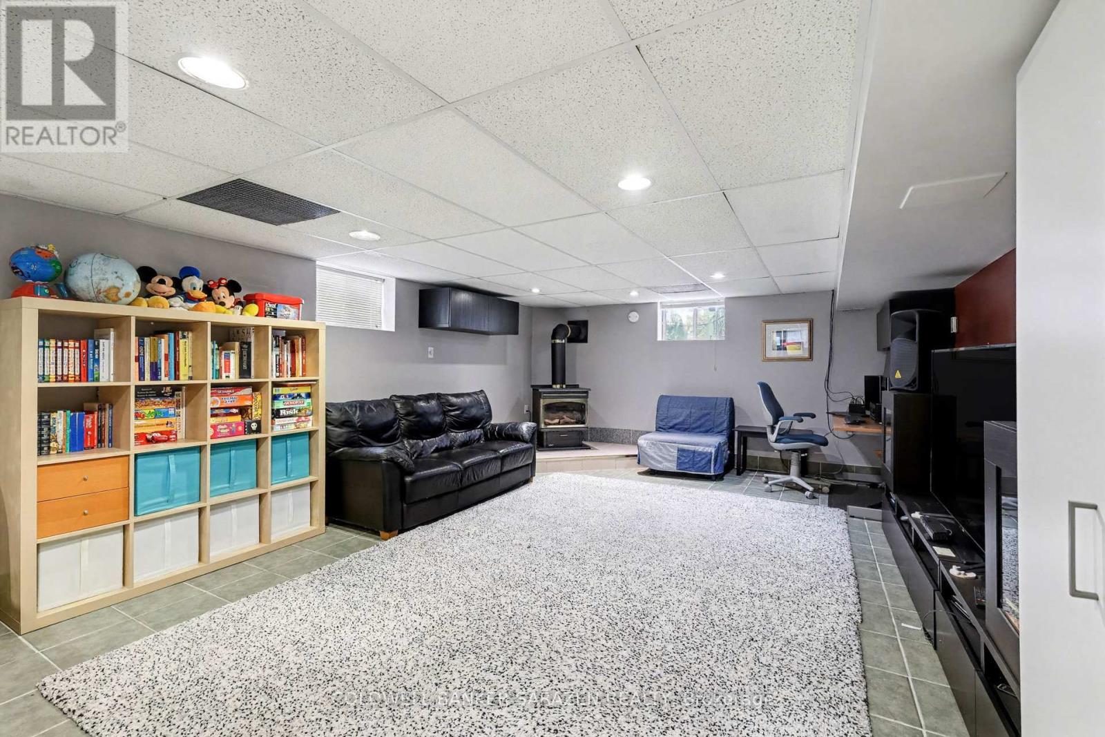 868 Duberry Street, Ottawa, Ontario  K2A 3T3 - Photo 15 - X12602792