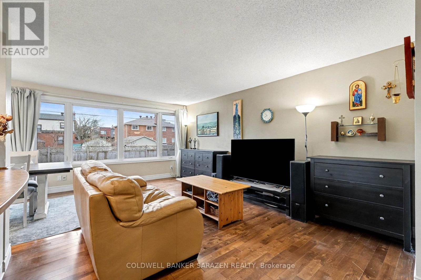 868 Duberry Street, Ottawa, Ontario  K2A 3T3 - Photo 4 - X12602792