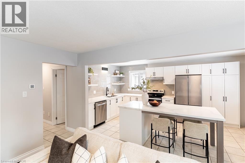 130 Henry Street, Brantford, Ontario   - Photo 6 - 40791452