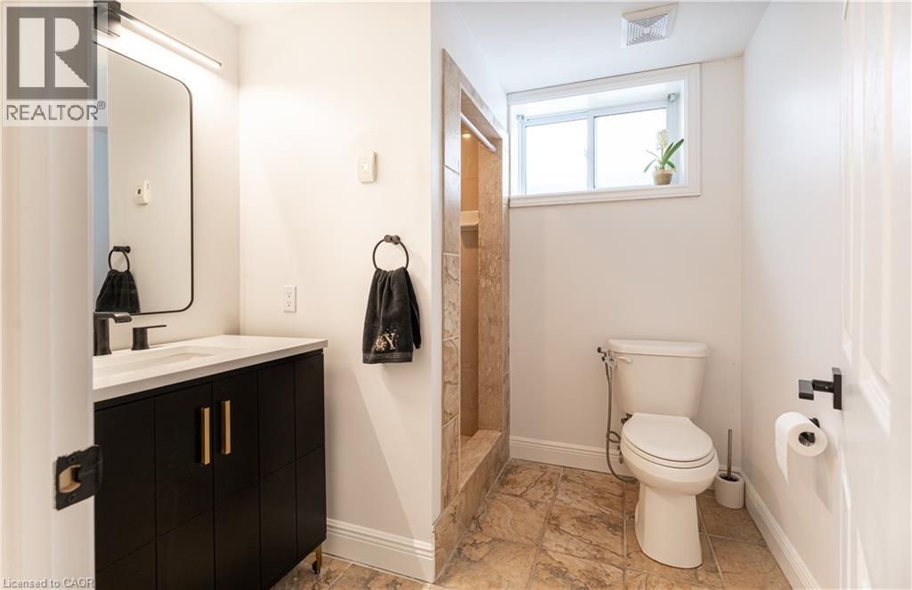 130 Henry Street, Brantford, Ontario   - Photo 26 - 40791452