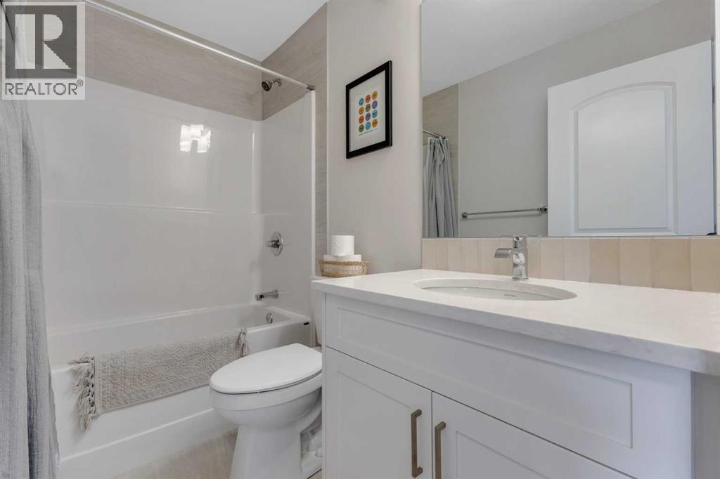 547 Rowmont Boulevard Nw, Calgary, Alberta  T3L 0G4 - Photo 23 - A2251329