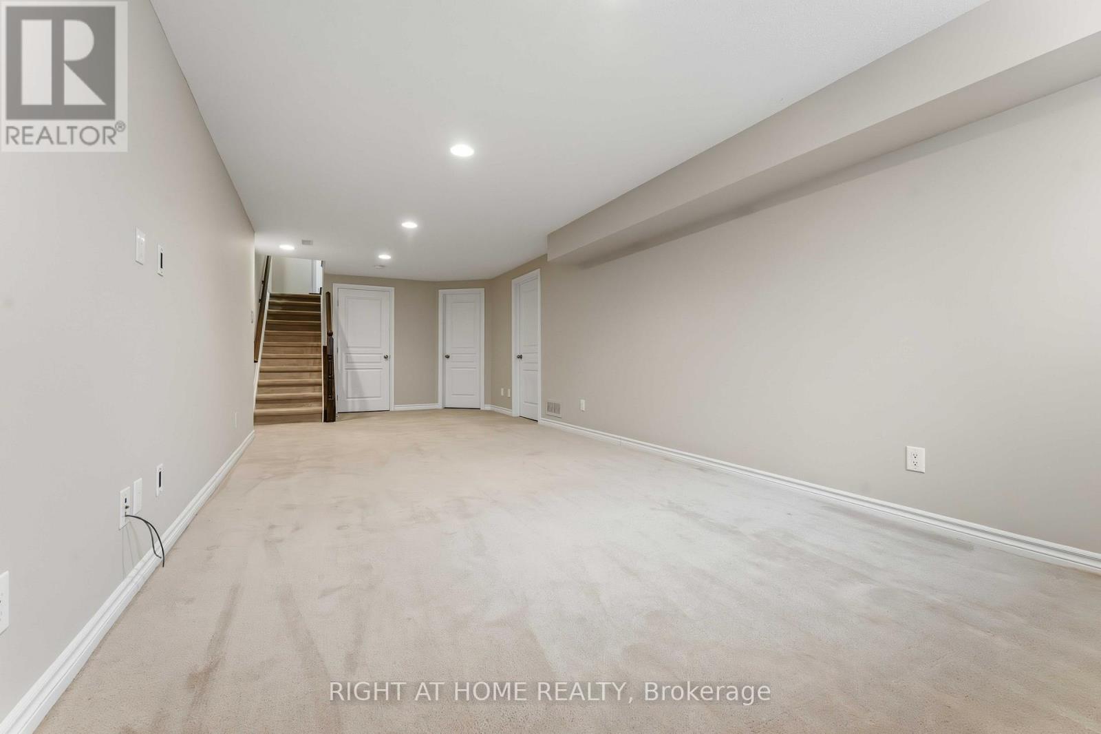 359 Kingbrook Drive, Ottawa, Ontario  K2M 0G2 - Photo 16 - X12607620